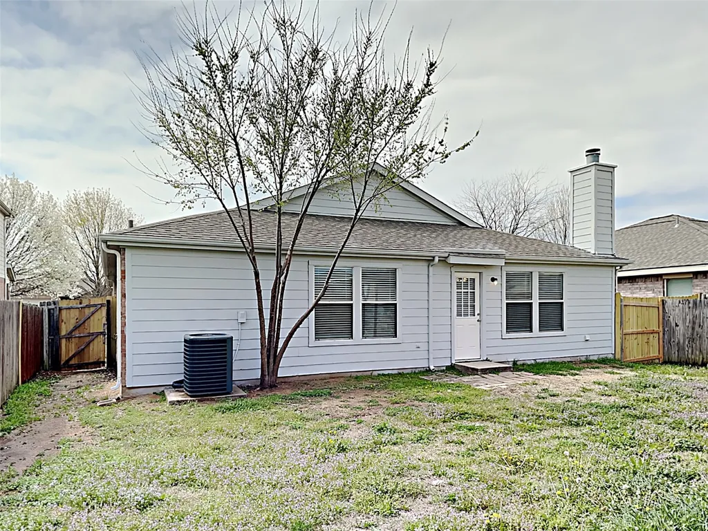 8901 King Ranch Drive Cross Roads TX 76227