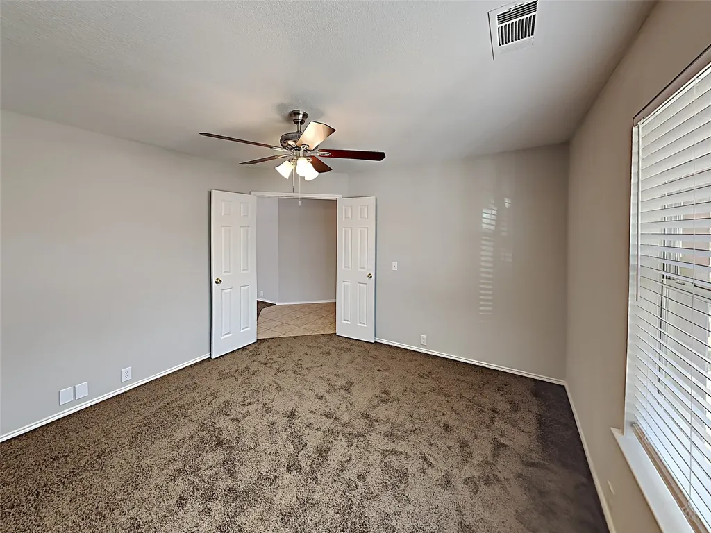 8901 King Ranch Drive Cross Roads TX 76227