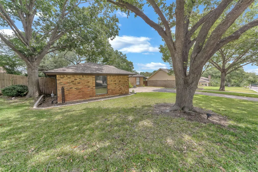 1401 San Gabriel Drive Denton TX 76205