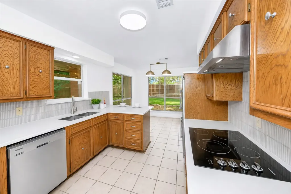1401 San Gabriel Drive Denton TX 76205