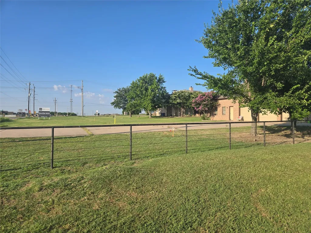 2315 S Coit Road Celina TX 75009