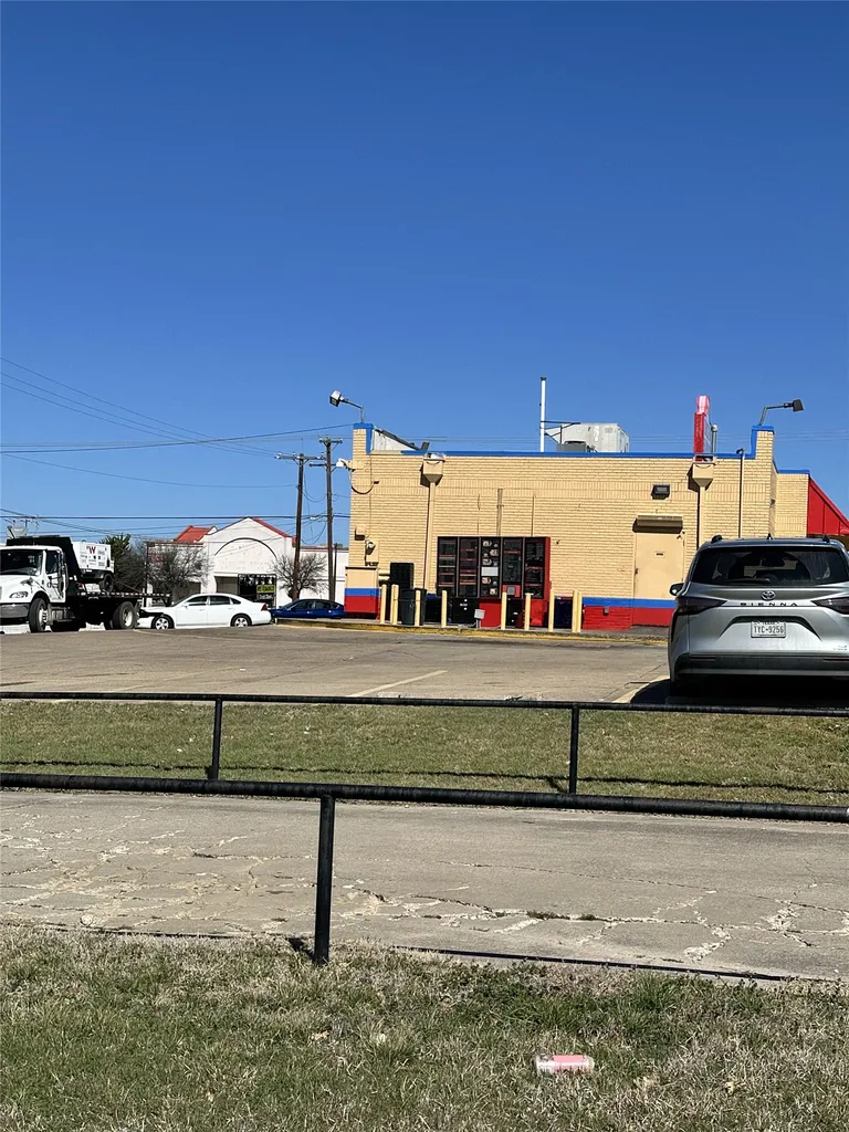 8507 W Camp Bowie W Boulevard Fort Worth TX 76116
