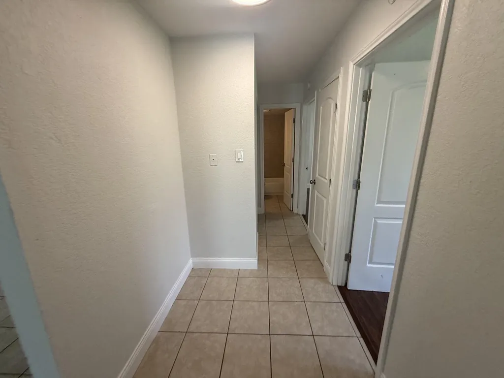 312 W Rentz Street W Weatherford TX 76086