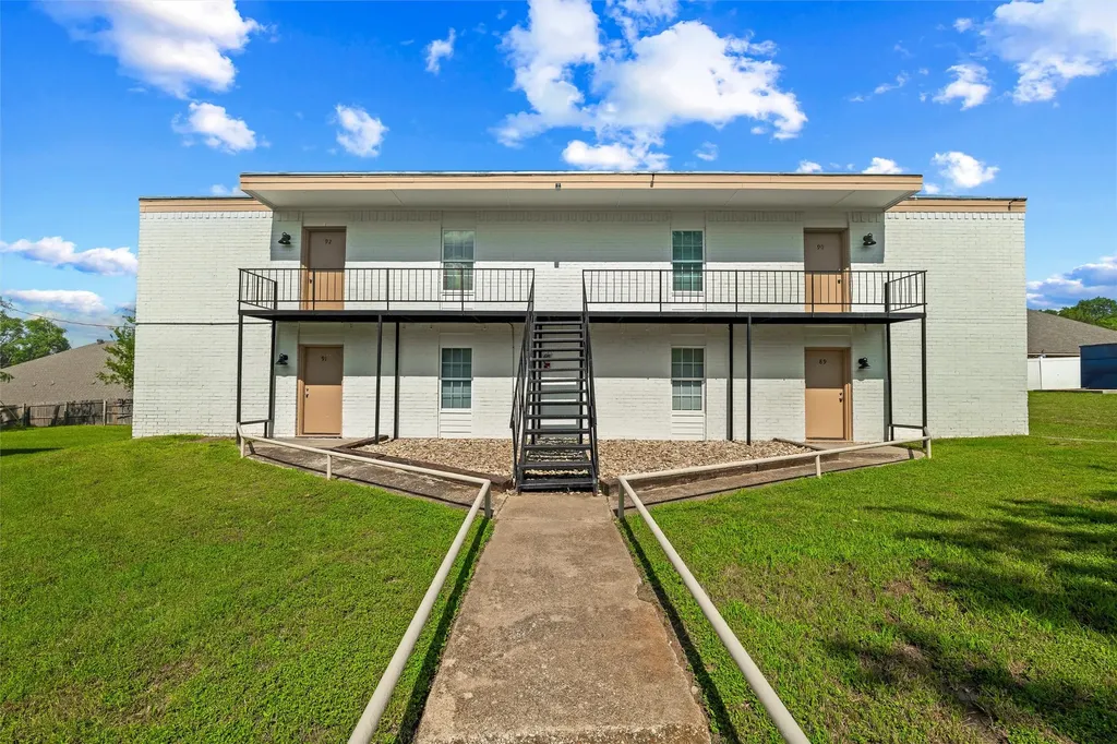 312 W Rentz Street W Weatherford TX 76086