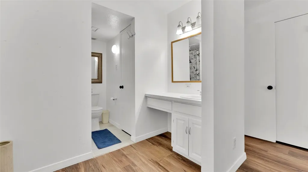 341 Arborview Drive Garland TX 75043