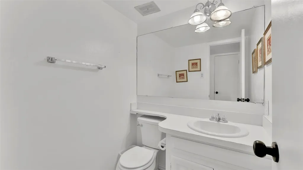 341 Arborview Drive Garland TX 75043