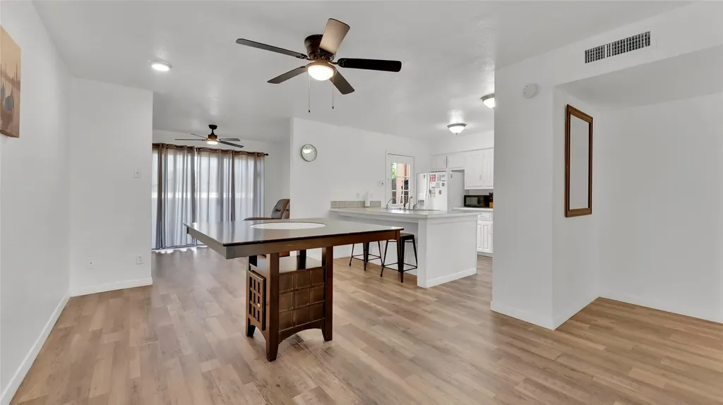 341 Arborview Drive Garland TX 75043