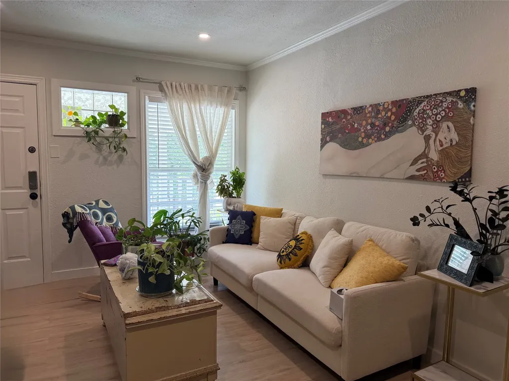 4101 Douglas Avenue Dallas TX 75219