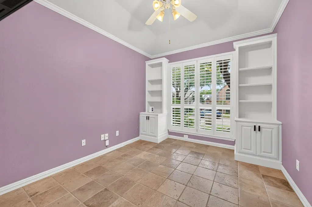 18728 Thorntree Lane Dallas TX 75252