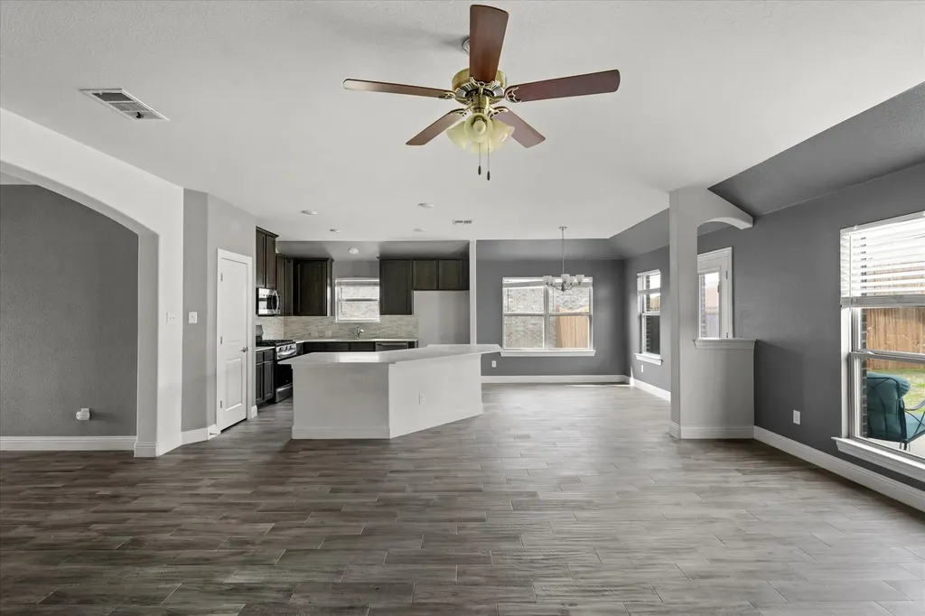 11121 Cobalt Drive Aubrey TX 76227