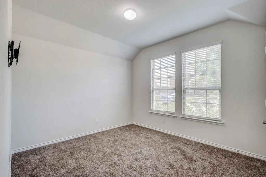 336 Burr Lane Fate TX 75189