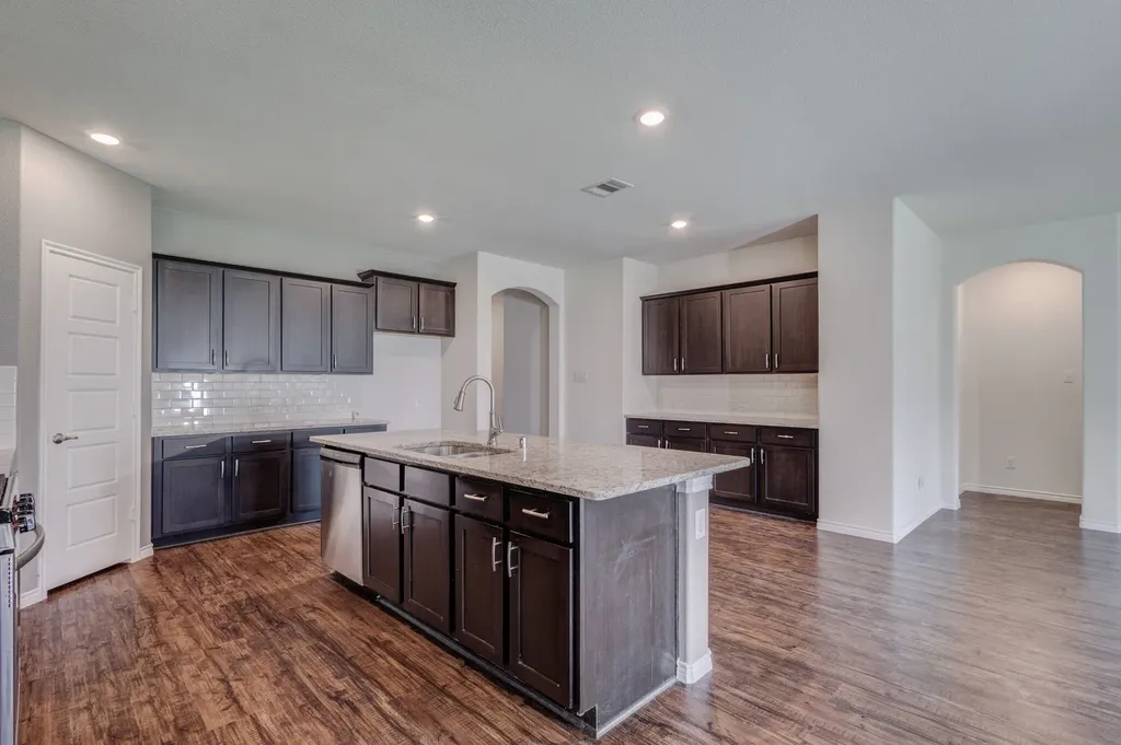 336 Burr Lane Fate TX 75189
