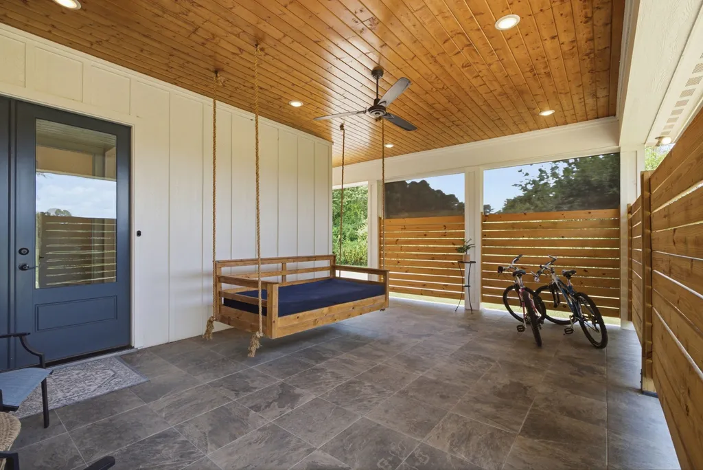 13054 Cr 185 Bullard TX 75757