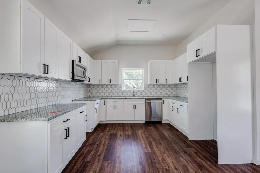 4307 Copeland Street Dallas TX 75210
