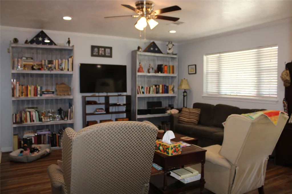 208 Park Drive Early TX 76802