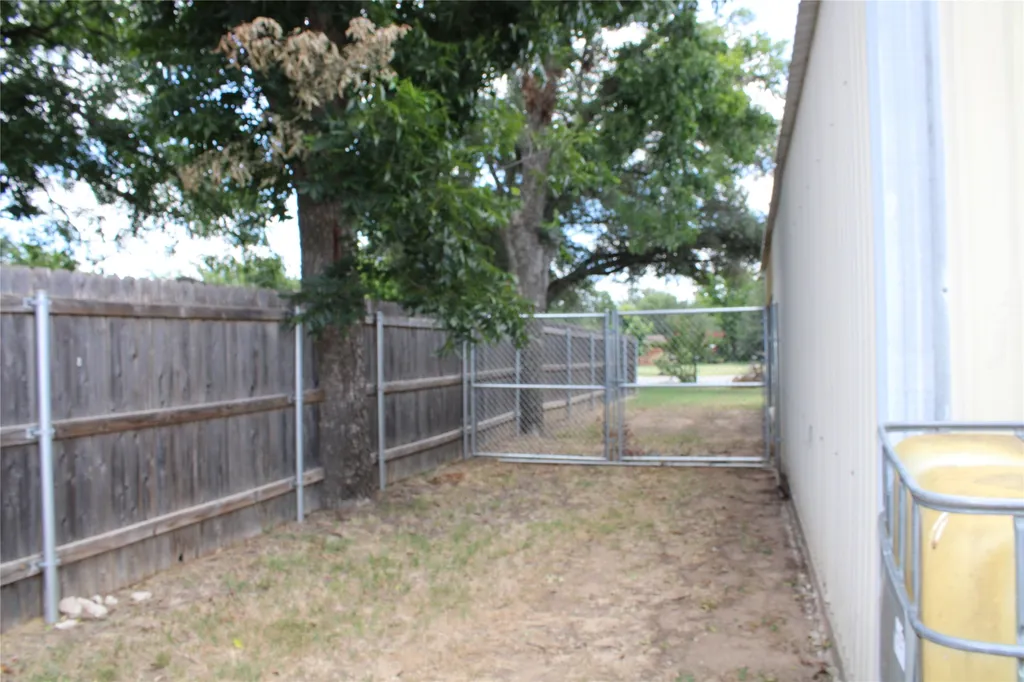 208 Park Drive Early TX 76802