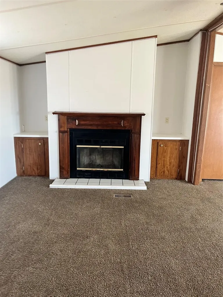 1139 Market Street Tye TX 79563