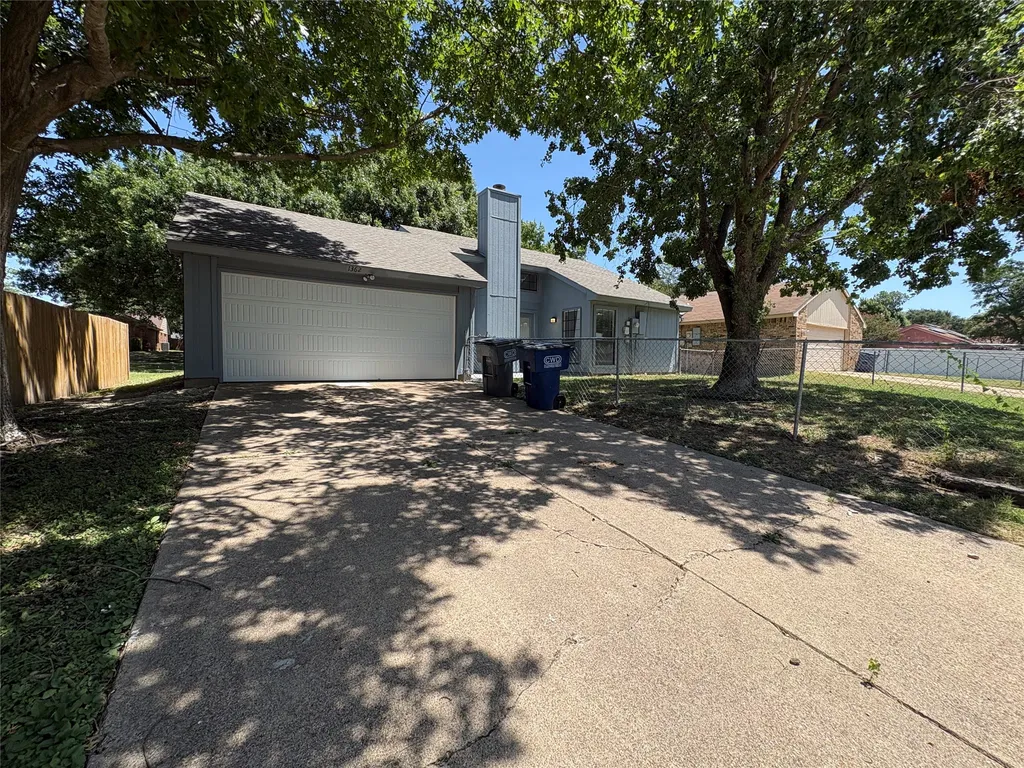 1362 Southridge Drive Lancaster TX 75146