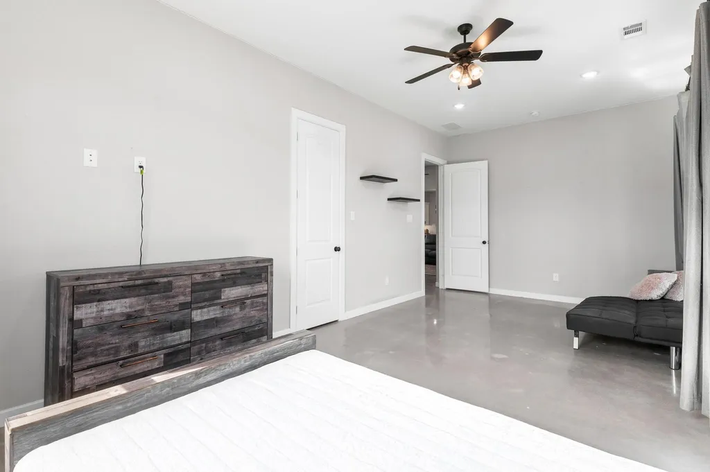 856 Yowell Hill Road Whitewright TX 75491
