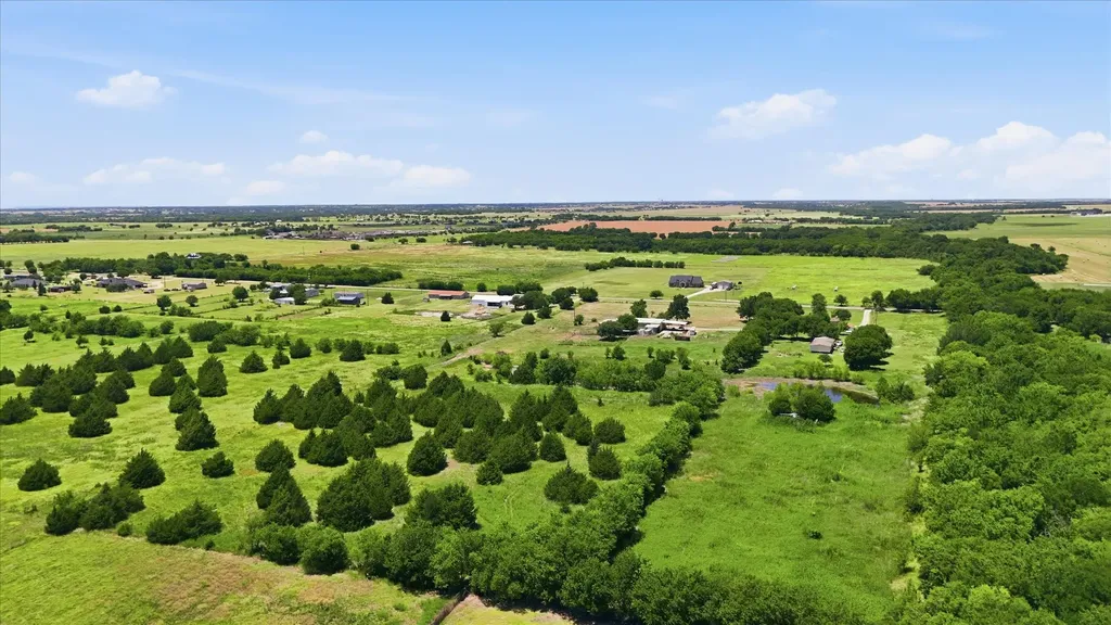 611 Johnston Road Waxahachie TX 75167