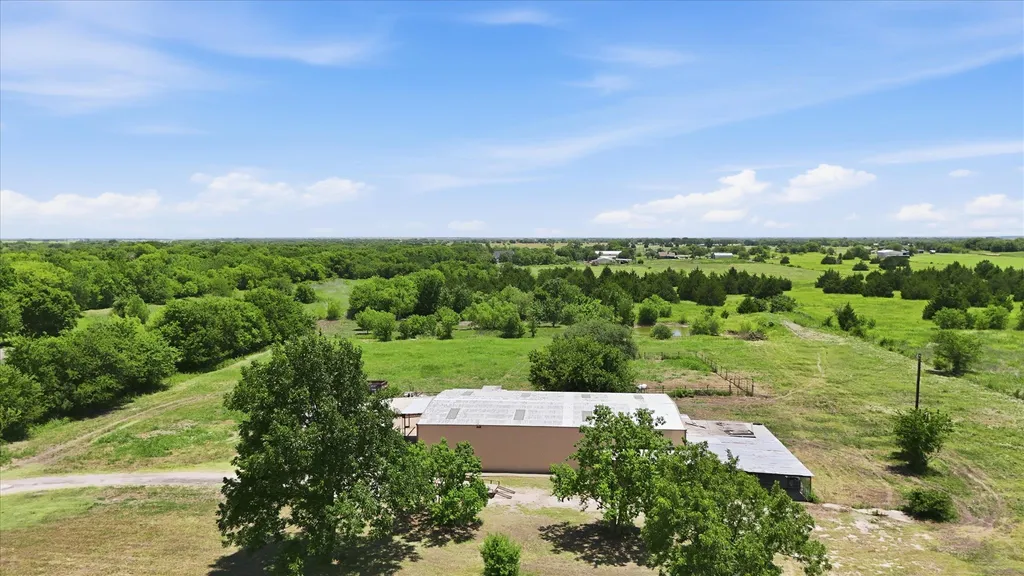 611 Johnston Road Waxahachie TX 75167