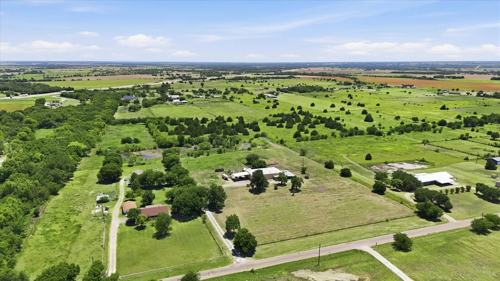 611 Johnston Road Waxahachie TX 75167