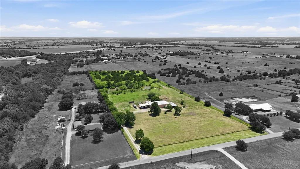 611 Johnston Road Waxahachie TX 75167