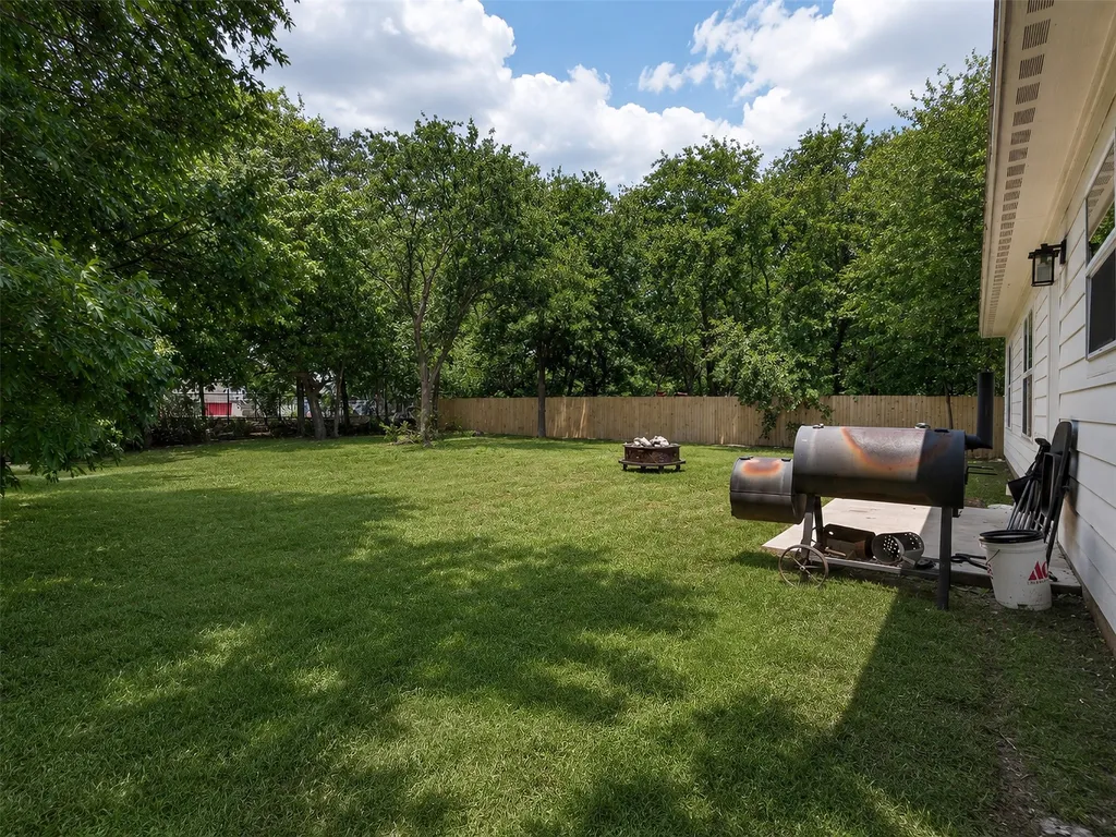 309 Francis Street Hillsboro TX 76645