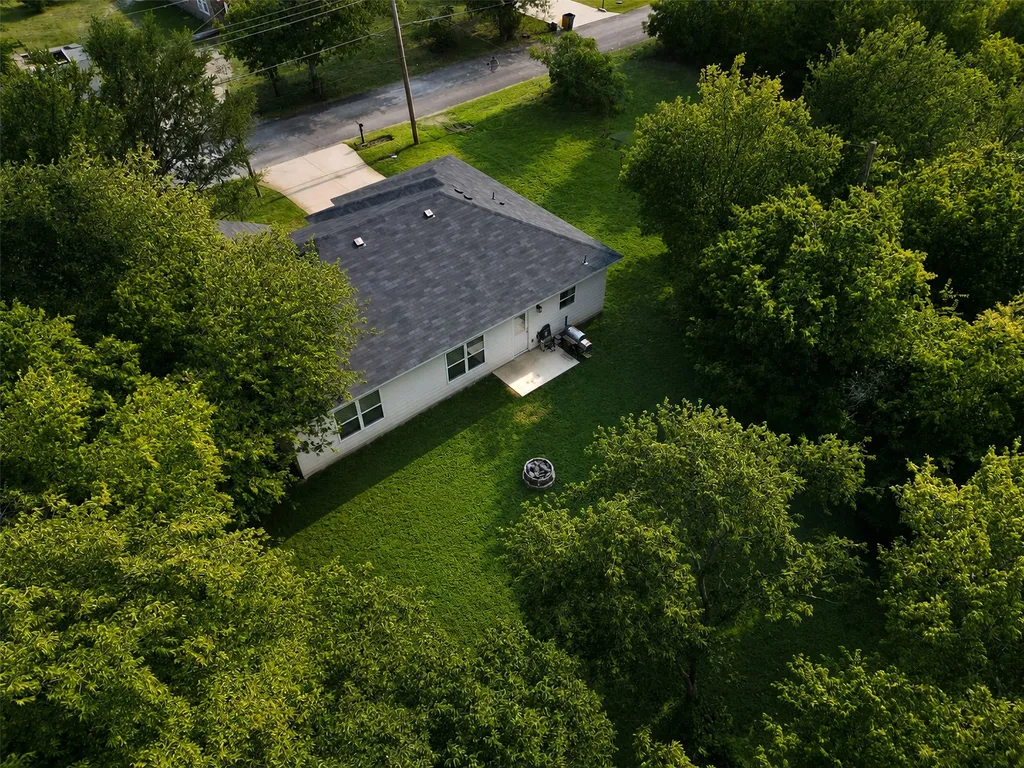 309 Francis Street Hillsboro TX 76645