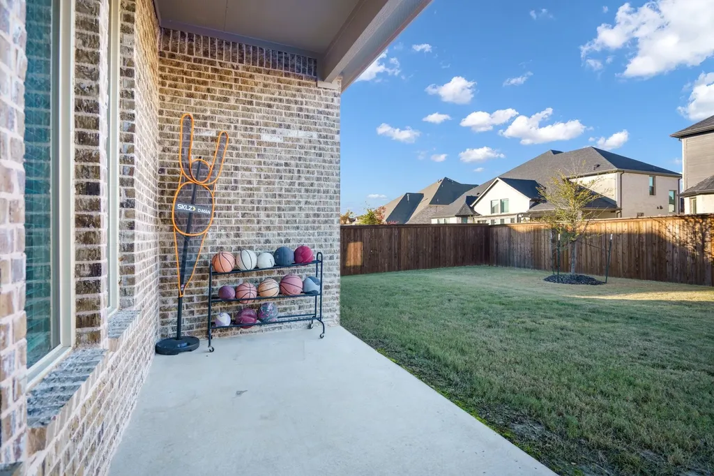 7470 Sanctuary Drive Frisco TX 75033