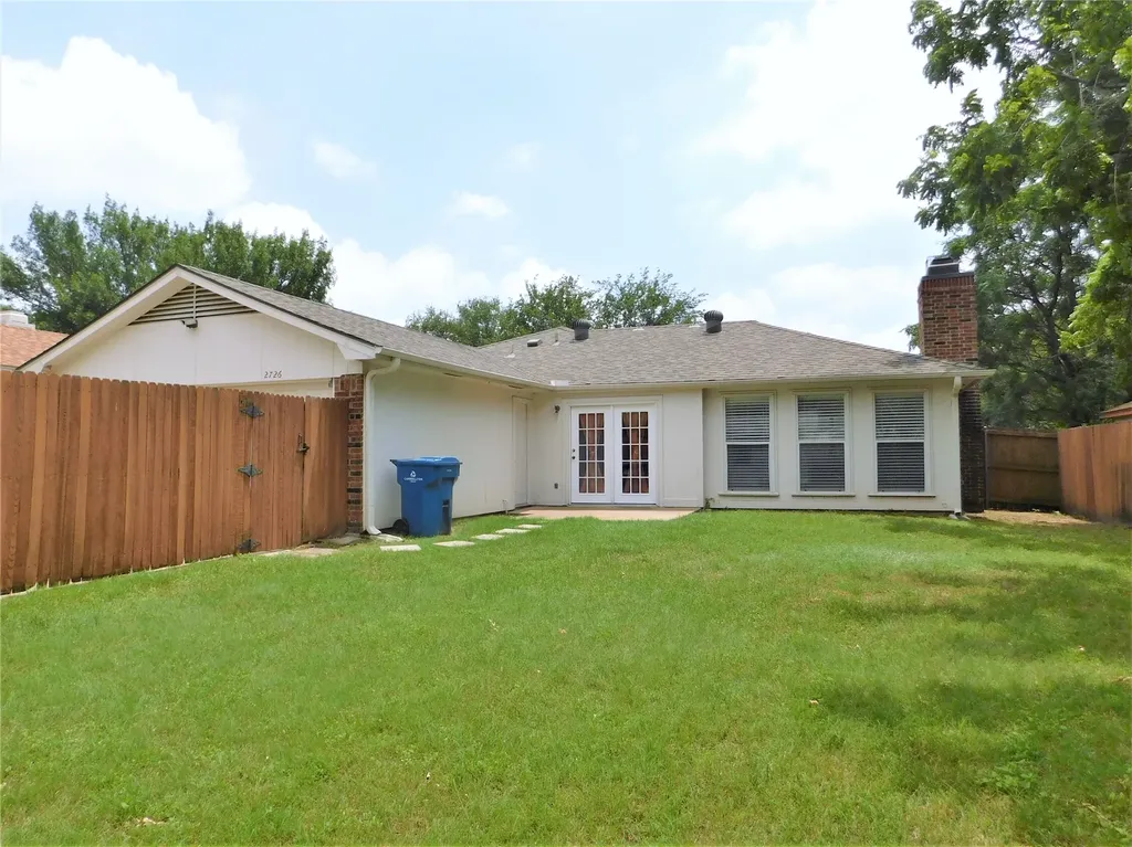 2726 Mill Trace Carrollton TX 75007