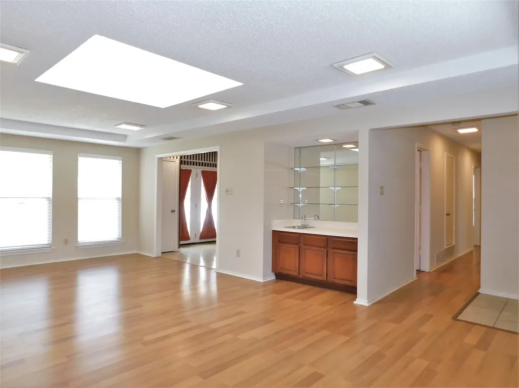 2726 Mill Trace Carrollton TX 75007