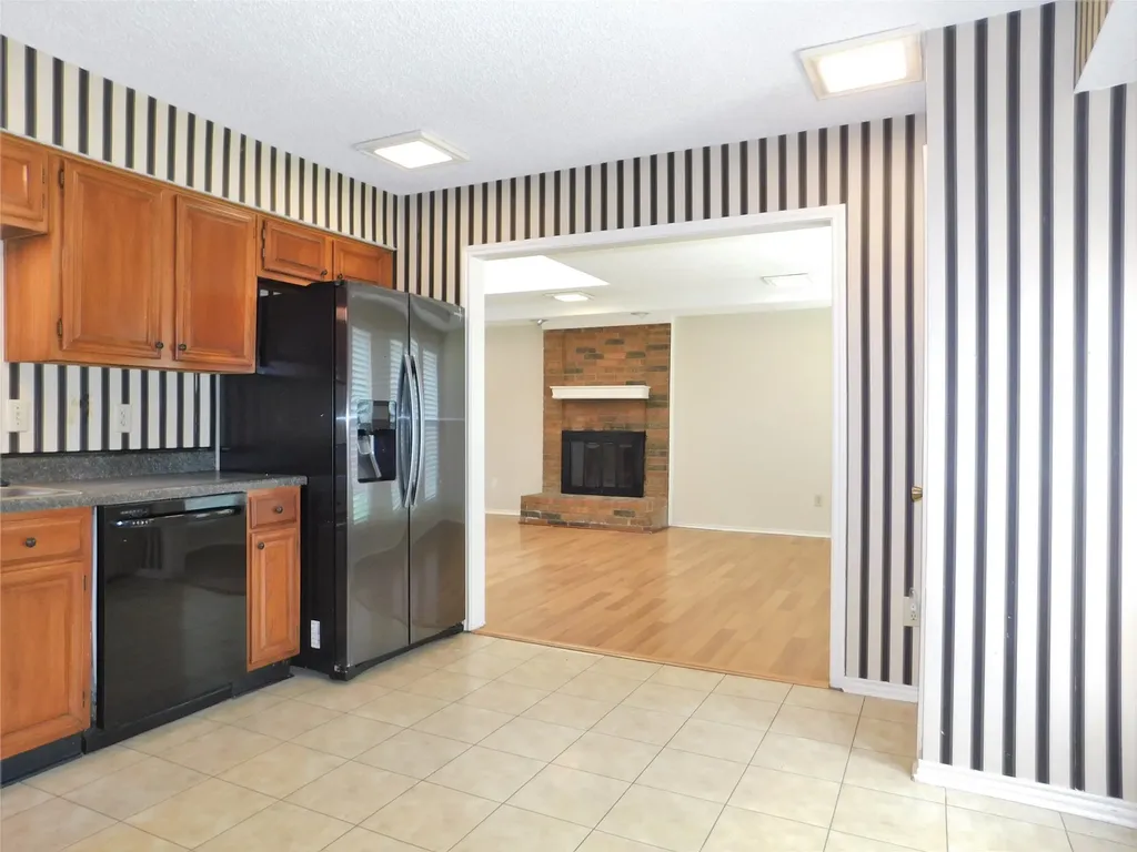 2726 Mill Trace Carrollton TX 75007