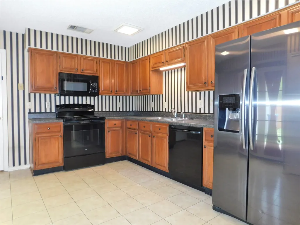2726 Mill Trace Carrollton TX 75007