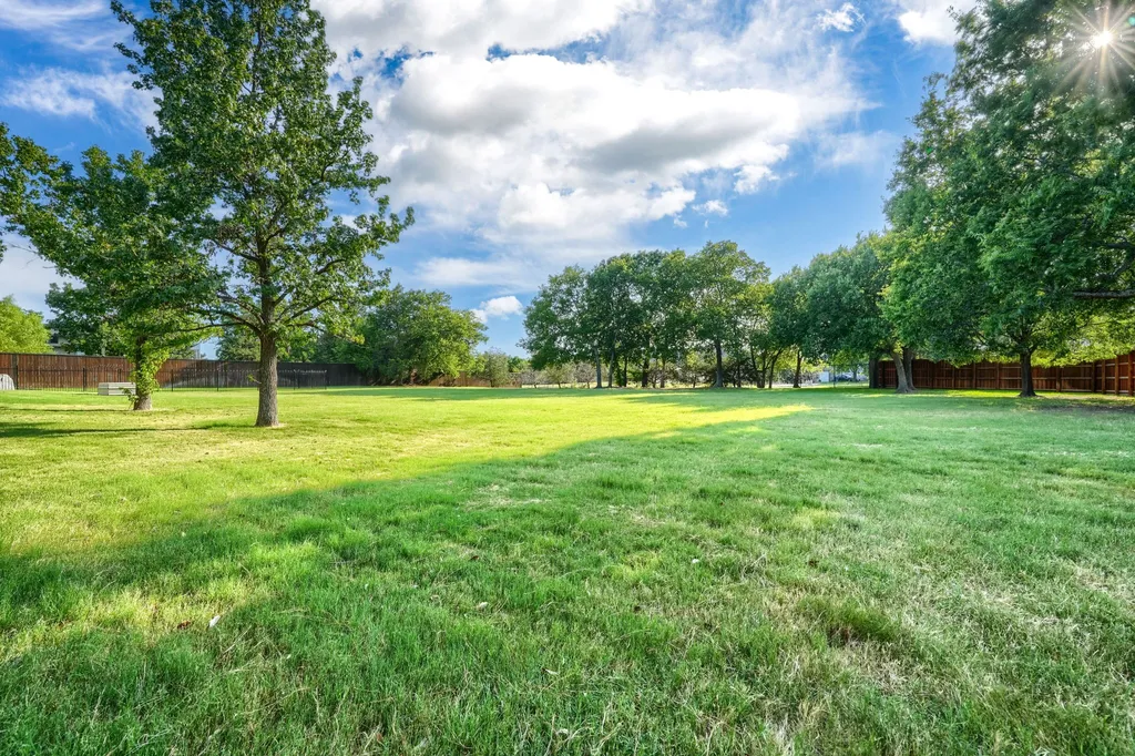 276 Pine Drive Southlake TX 76092