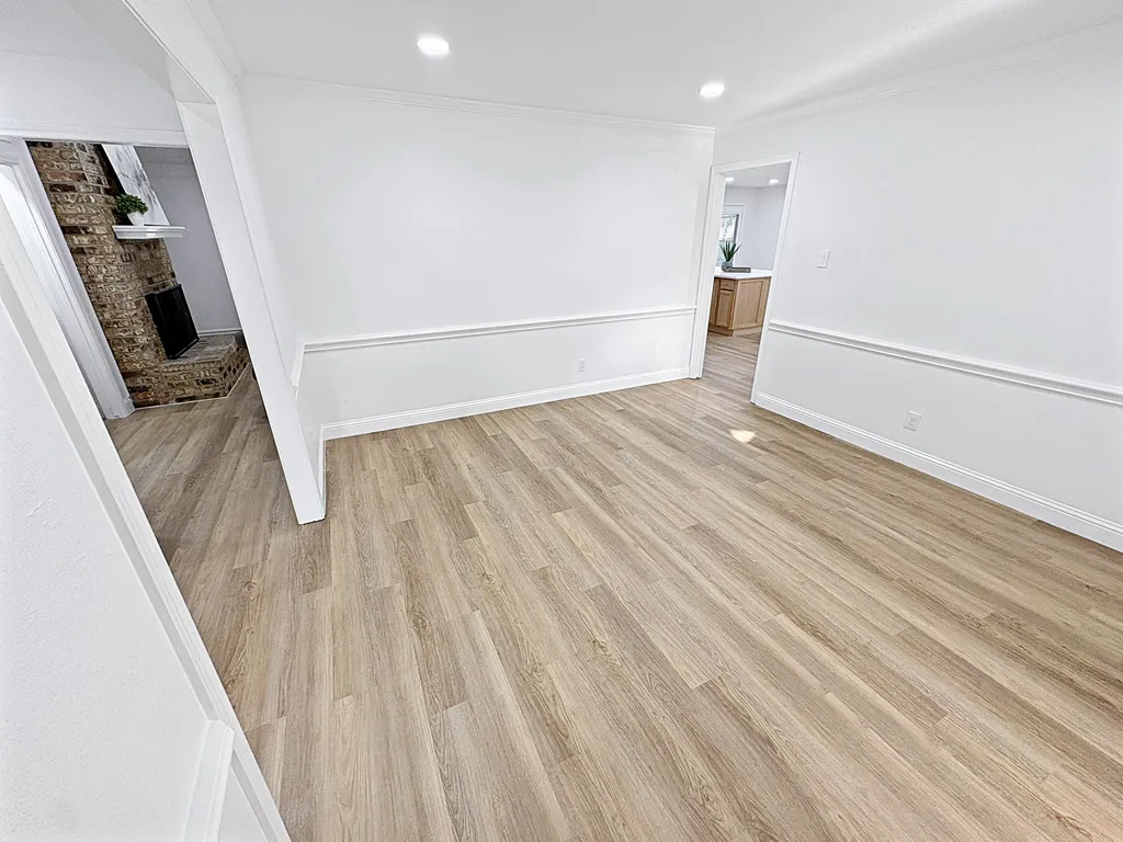 3236 Pearl Street Bedford TX 76021