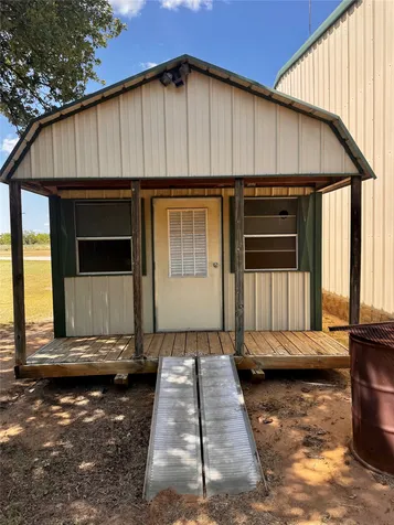 25300 State Highway 279 Cross Plains TX 76443