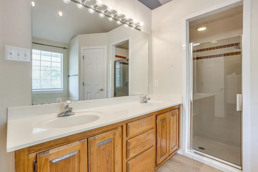 425 Hillside Drive Aledo TX 76008