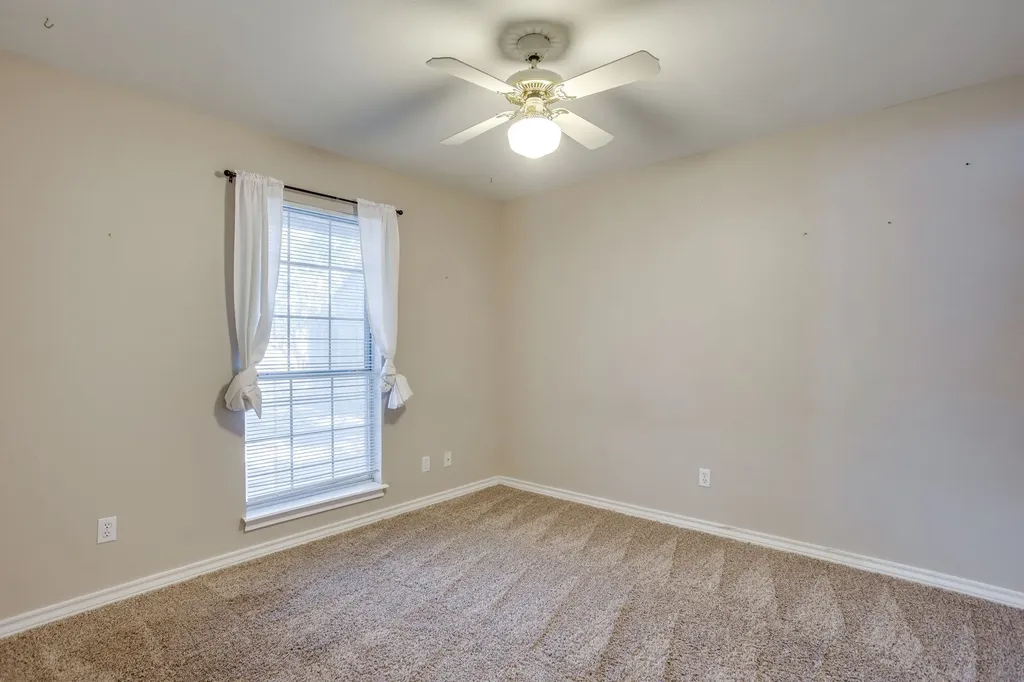 425 Hillside Drive Aledo TX 76008