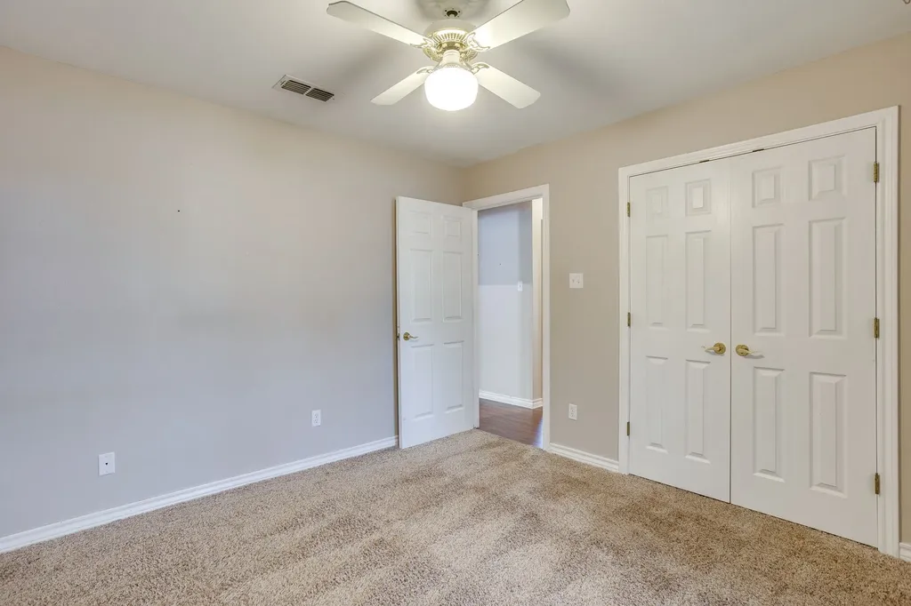 425 Hillside Drive Aledo TX 76008