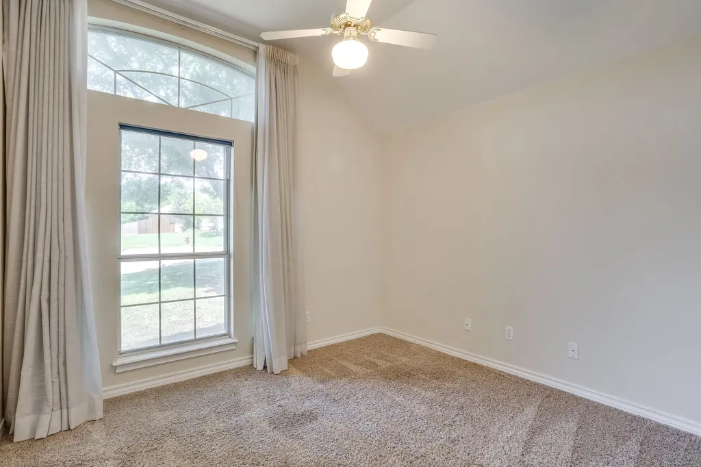 425 Hillside Drive Aledo TX 76008