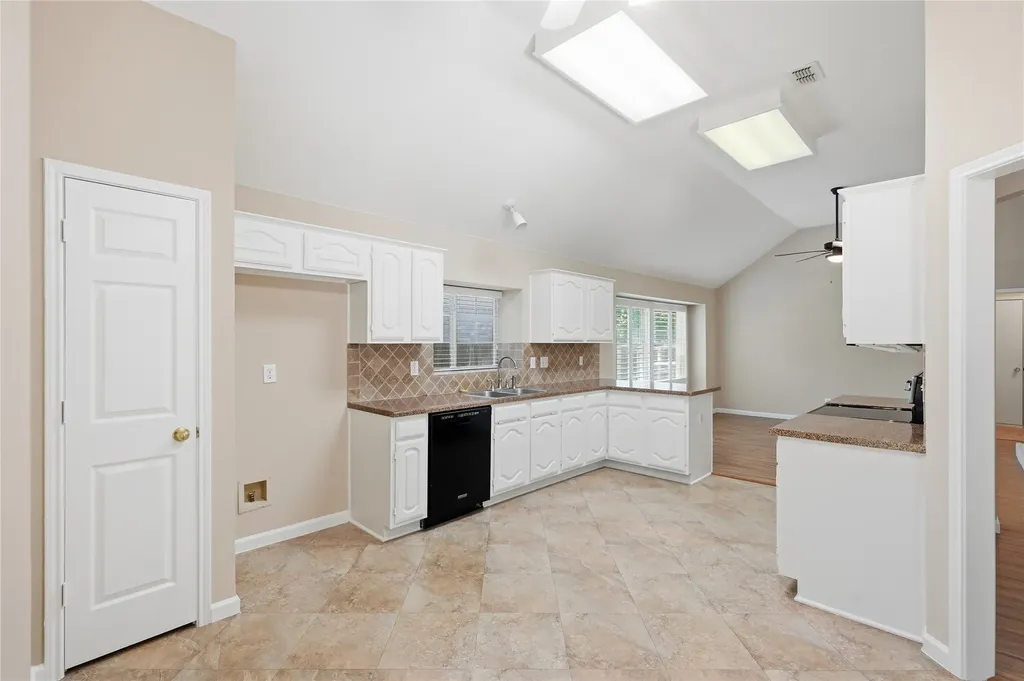 7204 Mesa Verde Trail Fort Worth TX 76137