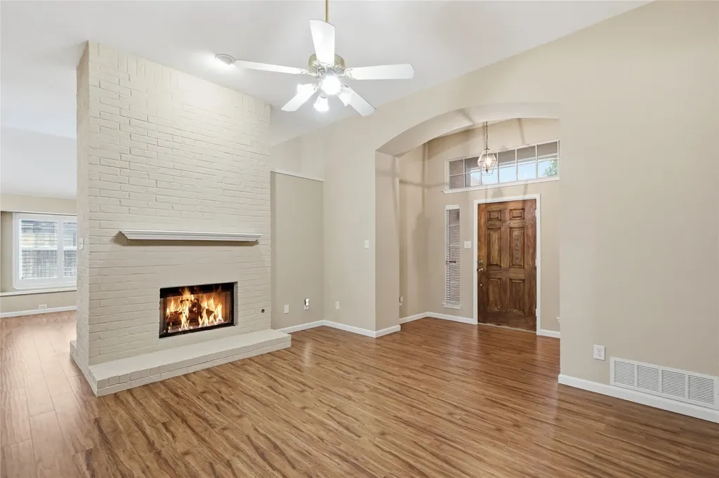 7204 Mesa Verde Trail Fort Worth TX 76137