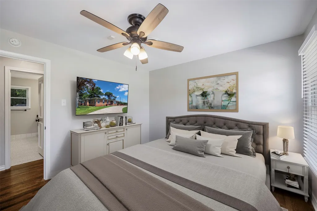 2323 Sutter Street Dallas TX 75216