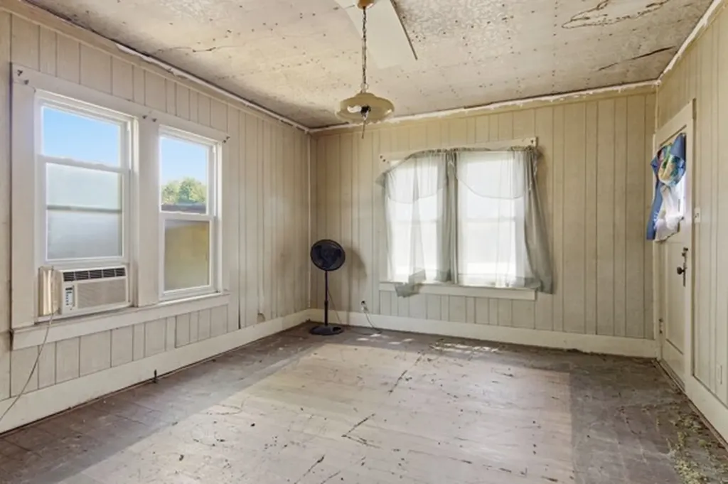 306 Cedar Street Palo Pinto TX 76484
