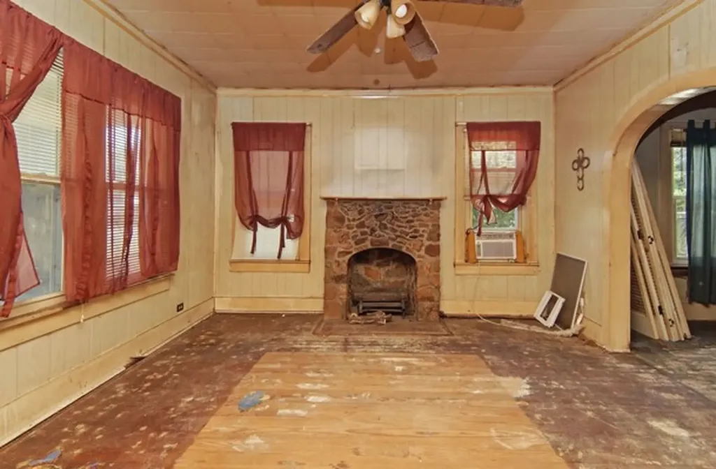 306 Cedar Street Palo Pinto TX 76484