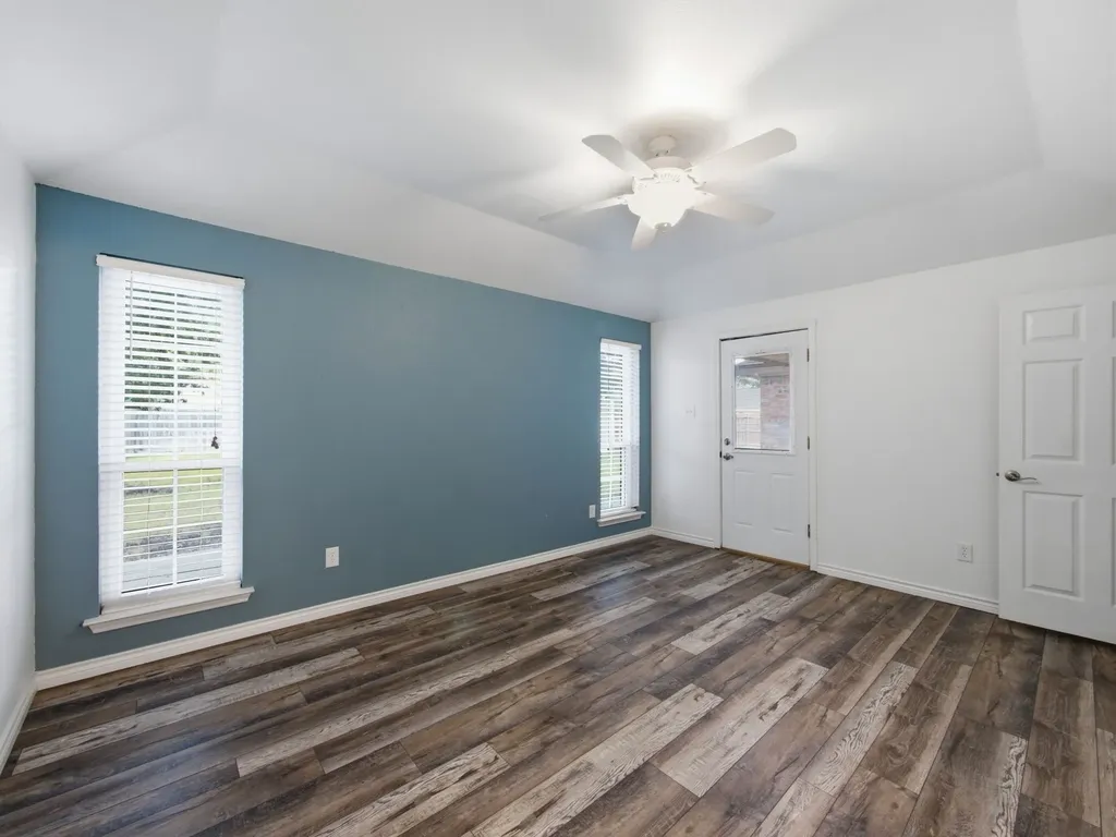 207 Country View Lane Crandall TX 75114