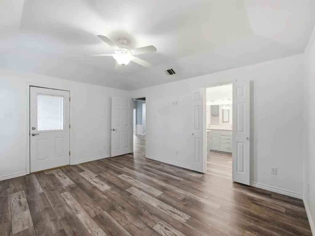 207 Country View Lane Crandall TX 75114