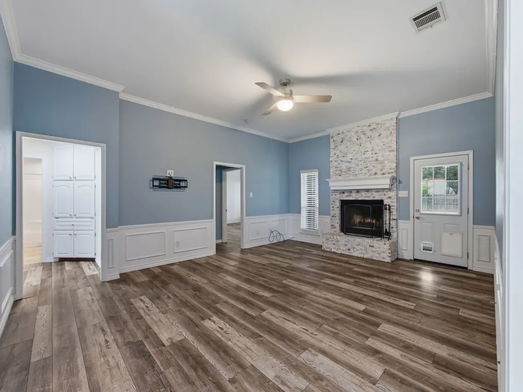 207 Country View Lane Crandall TX 75114