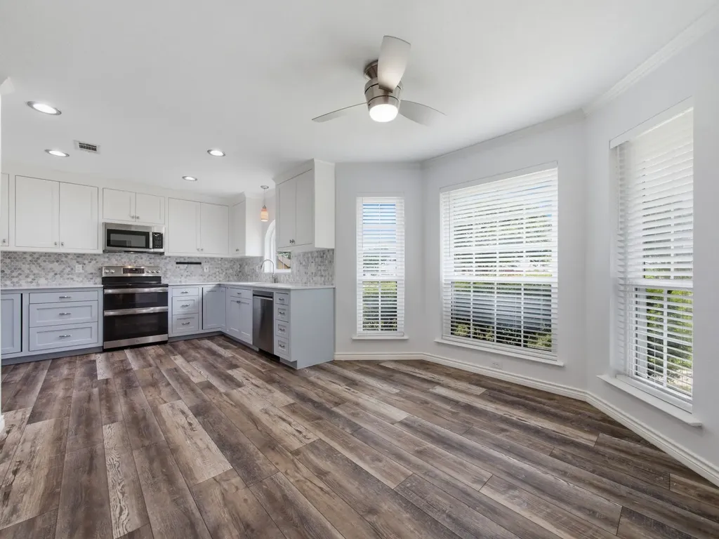 207 Country View Lane Crandall TX 75114